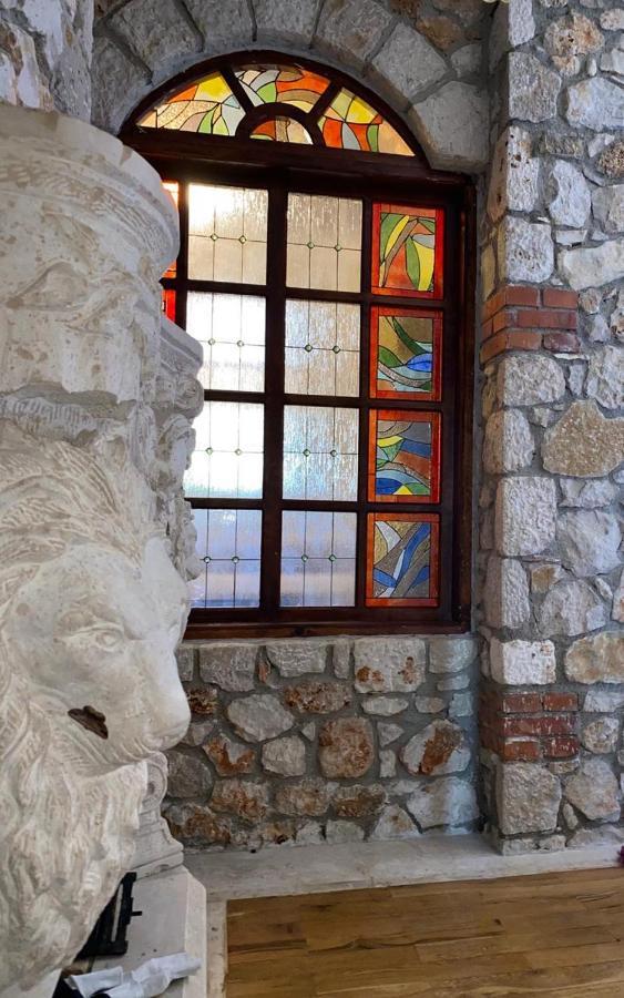 Solomon&Sons Hotel Dhermi Ngoại thất bức ảnh