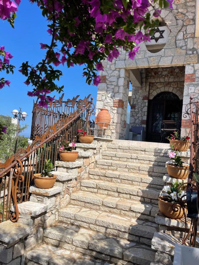 Solomon&Sons Hotel Dhermi Ngoại thất bức ảnh